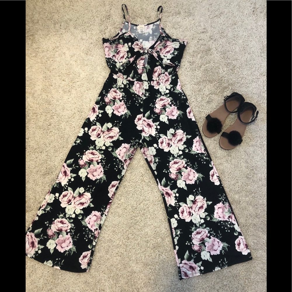 Super Cute Floral Jumpsuit